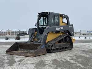 2016 John Deere 333E Image