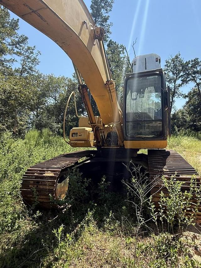 Image of John Deere 350G LC equipment image 4