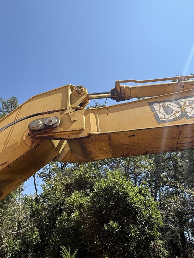 Image of John Deere 350G LC equipment image 3