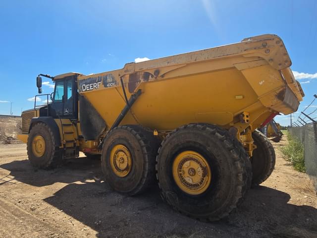 Image of John Deere 410E equipment image 2