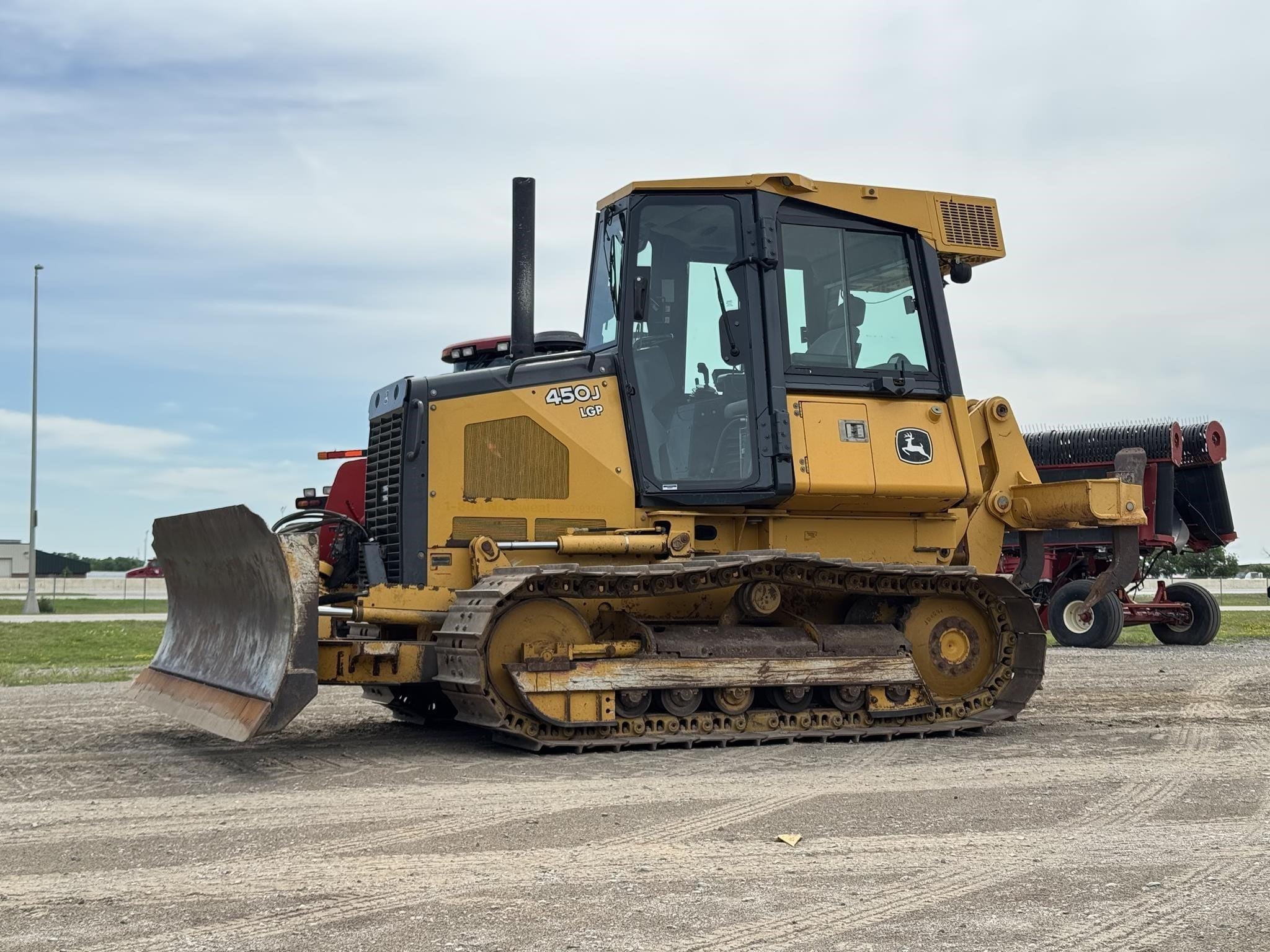 Main image John Deere 450J LGP