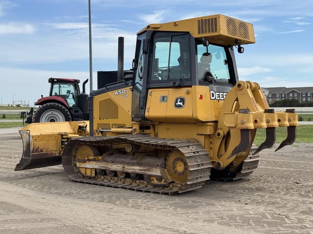 Image of John Deere 450J LGP equipment image 2