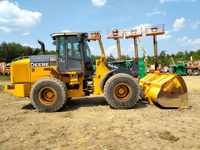 Image of John Deere 544K equipment image 3