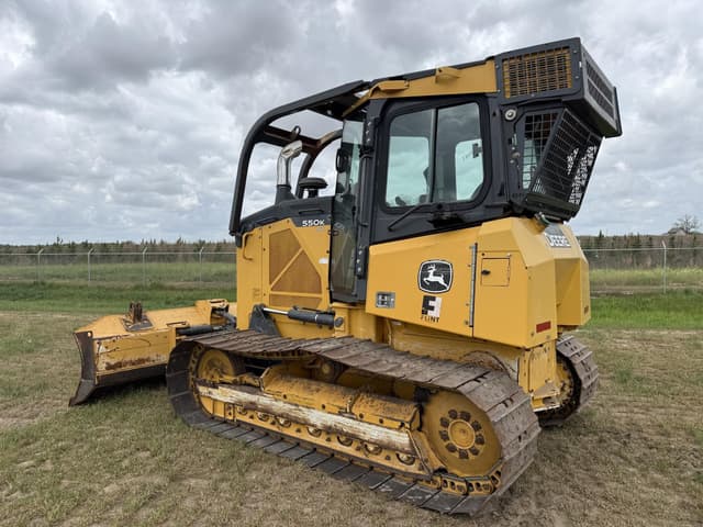 Image of John Deere 550K LGP equipment image 2