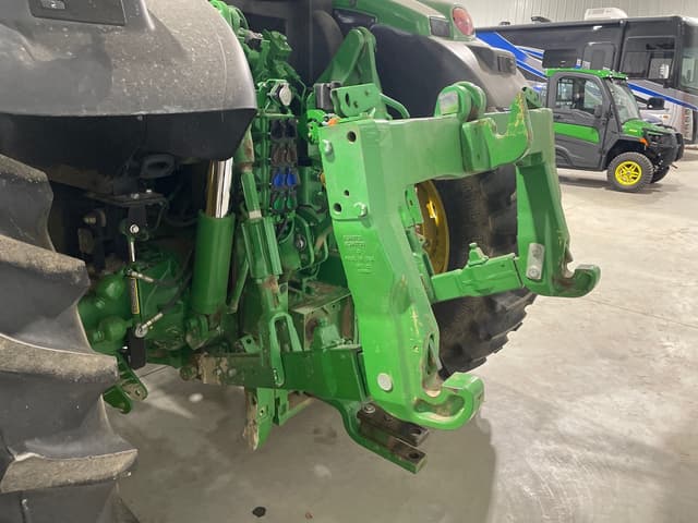 Image of John Deere 6155R equipment image 3