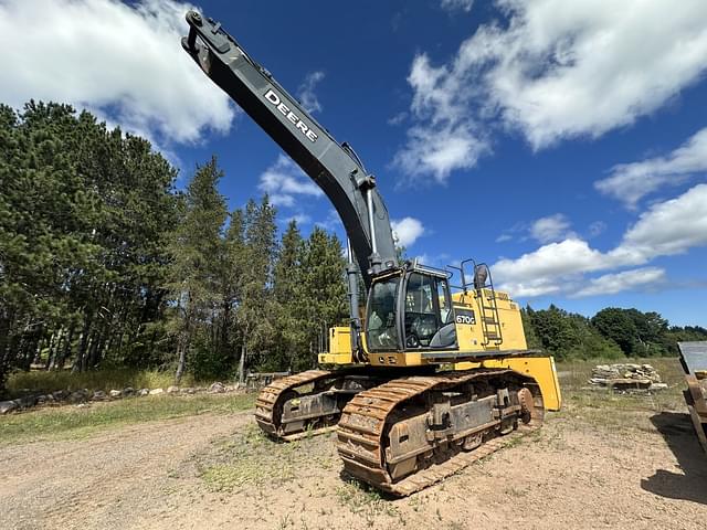 Image of John Deere 670G equipment image 1