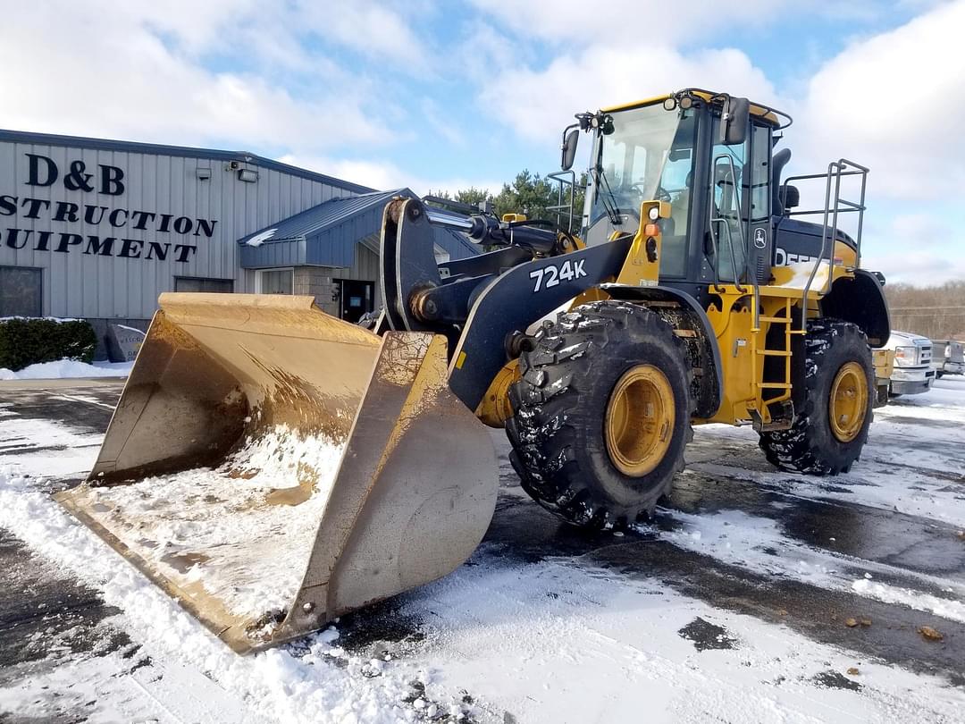 Image of John Deere 724K Primary image