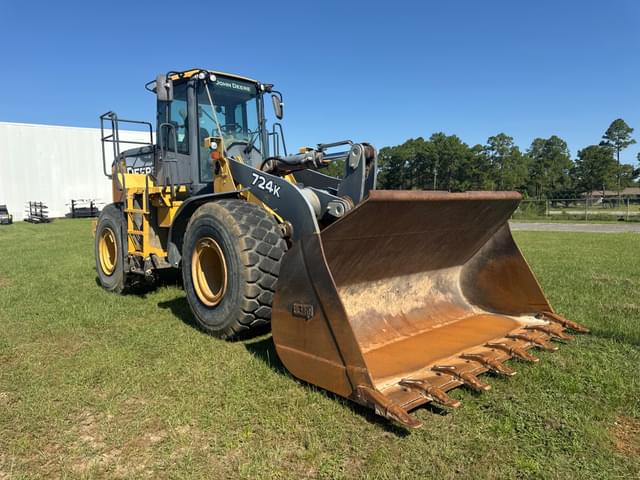 Image of John Deere 724K equipment image 2