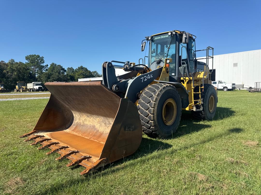 Image of John Deere 724K Primary image
