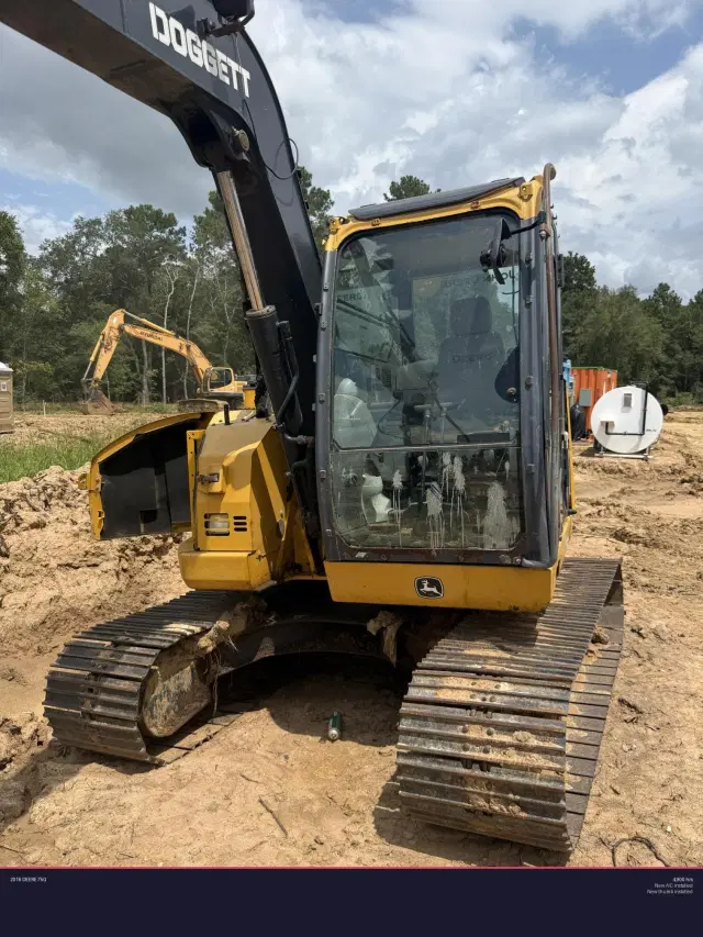 Image of John Deere 75G equipment image 2