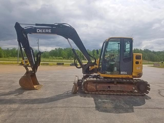Image of John Deere 85G equipment image 3