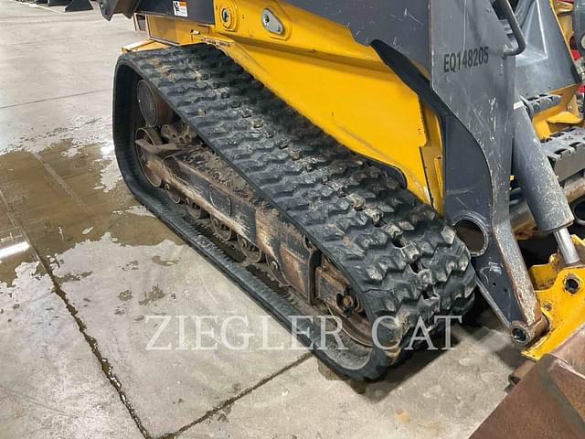 Image of John Deere 333G equipment image 4