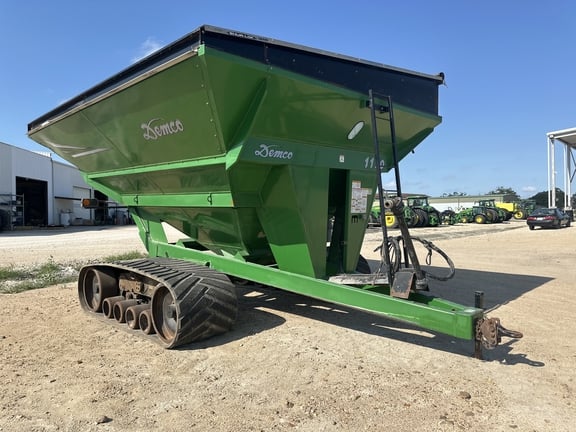 2016 Demco 1150 Equipment Image0