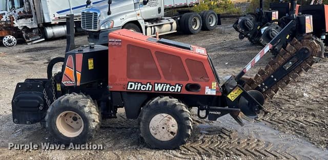 Image of Ditch Witch 410SX equipment image 3