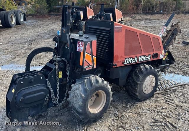 Image of Ditch Witch 410SX equipment image 4