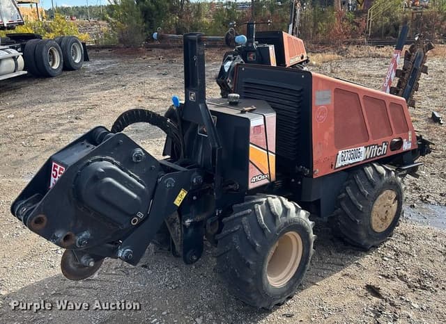 Image of Ditch Witch 410SX equipment image 4