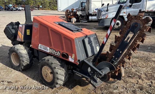 Image of Ditch Witch 410SX equipment image 2
