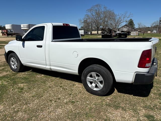 Image of Dodge Ram 1500 equipment image 1