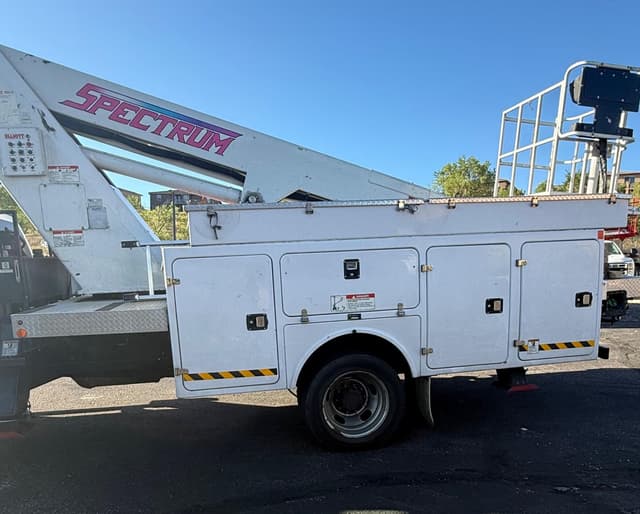 Image of Dodge Ram 5500HD equipment image 3
