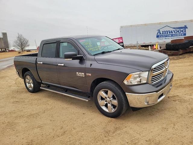 Image of Dodge Ram 1500 equipment image 4