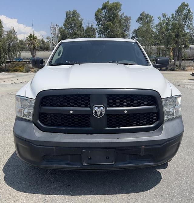 Image of Dodge Ram 1500 equipment image 4