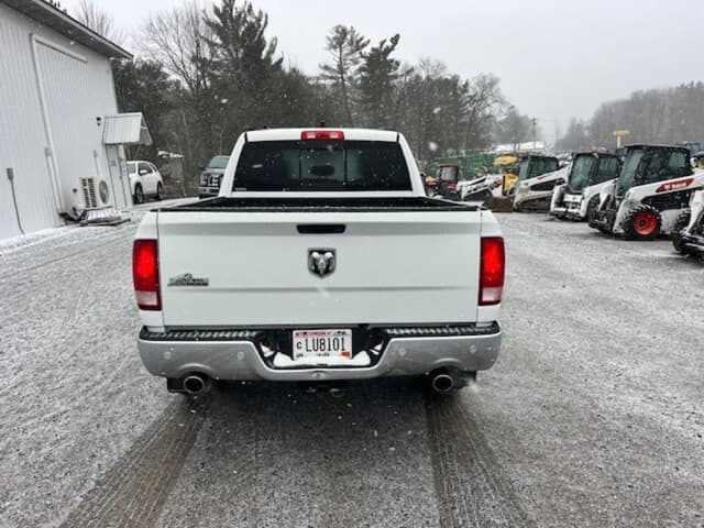 Image of Dodge Ram 1500 equipment image 3