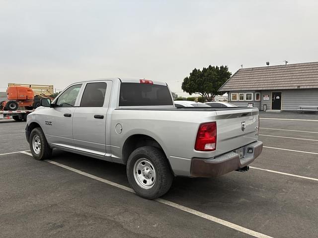 Image of Dodge Ram 1500 equipment image 3