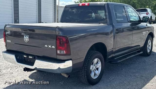 Image of Dodge Ram 1500 equipment image 4