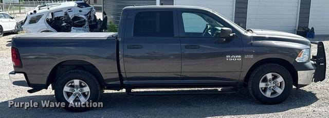 Image of Dodge Ram 1500 equipment image 3