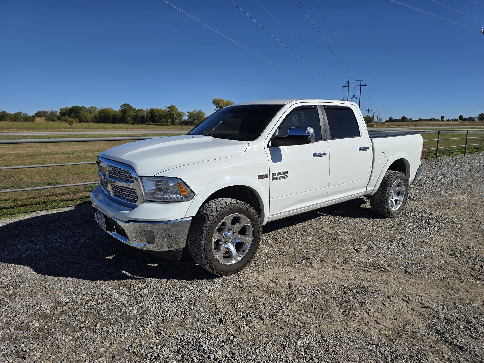 2016 Dodge Ram 1500 Equipment Image0