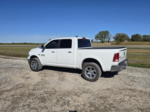 Image of Dodge Ram 1500 equipment image 3