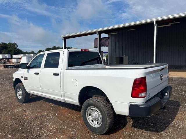 Image of Dodge Ram 2500 equipment image 3