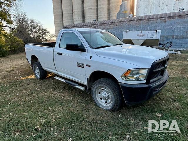 Image of Dodge Ram 2500 equipment image 4