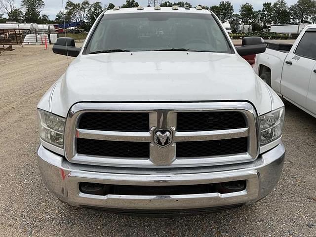 Image of Dodge Ram 2500 equipment image 4