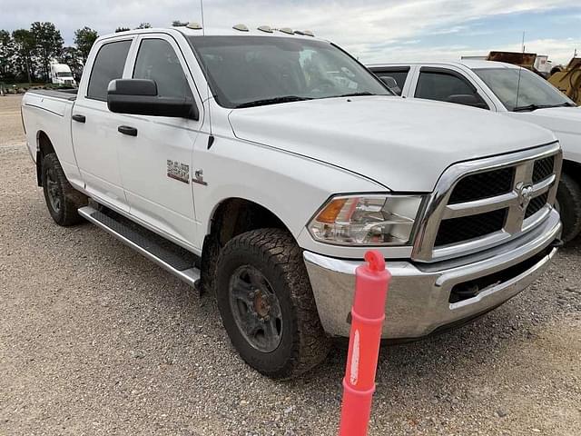 Image of Dodge Ram 2500 equipment image 3