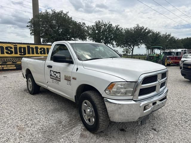 Image of Dodge Ram 2500HD equipment image 3