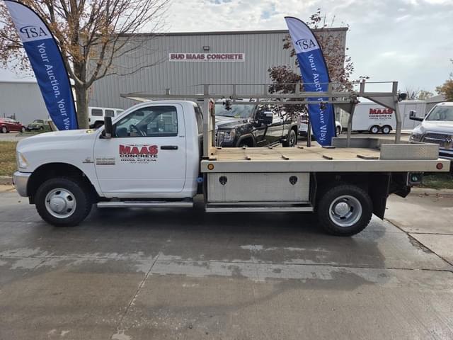 Image of Dodge Ram 3500 equipment image 1