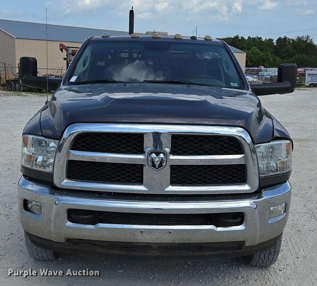 Image of Dodge Ram 3500 equipment image 1