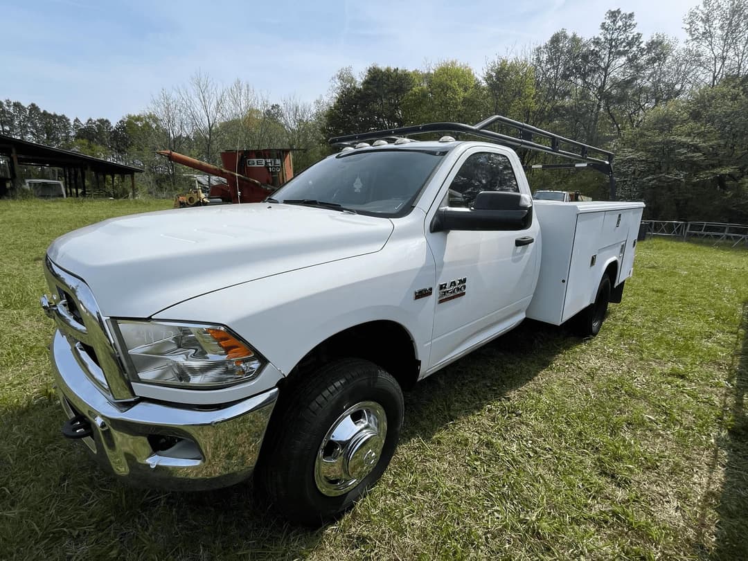 Image of Dodge Ram 3500 Primary image