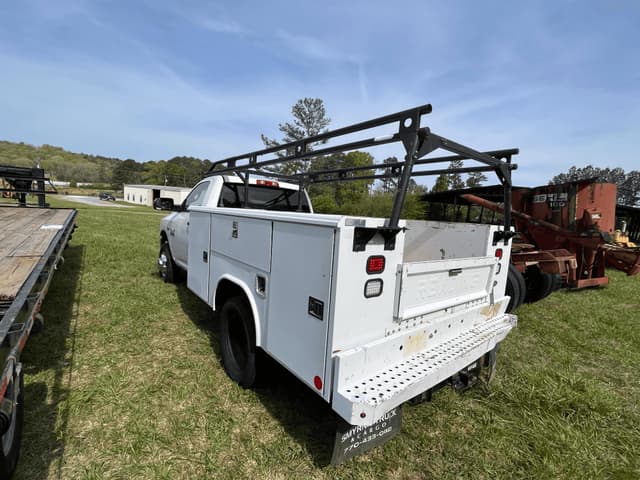 Image of Dodge Ram 3500 equipment image 1