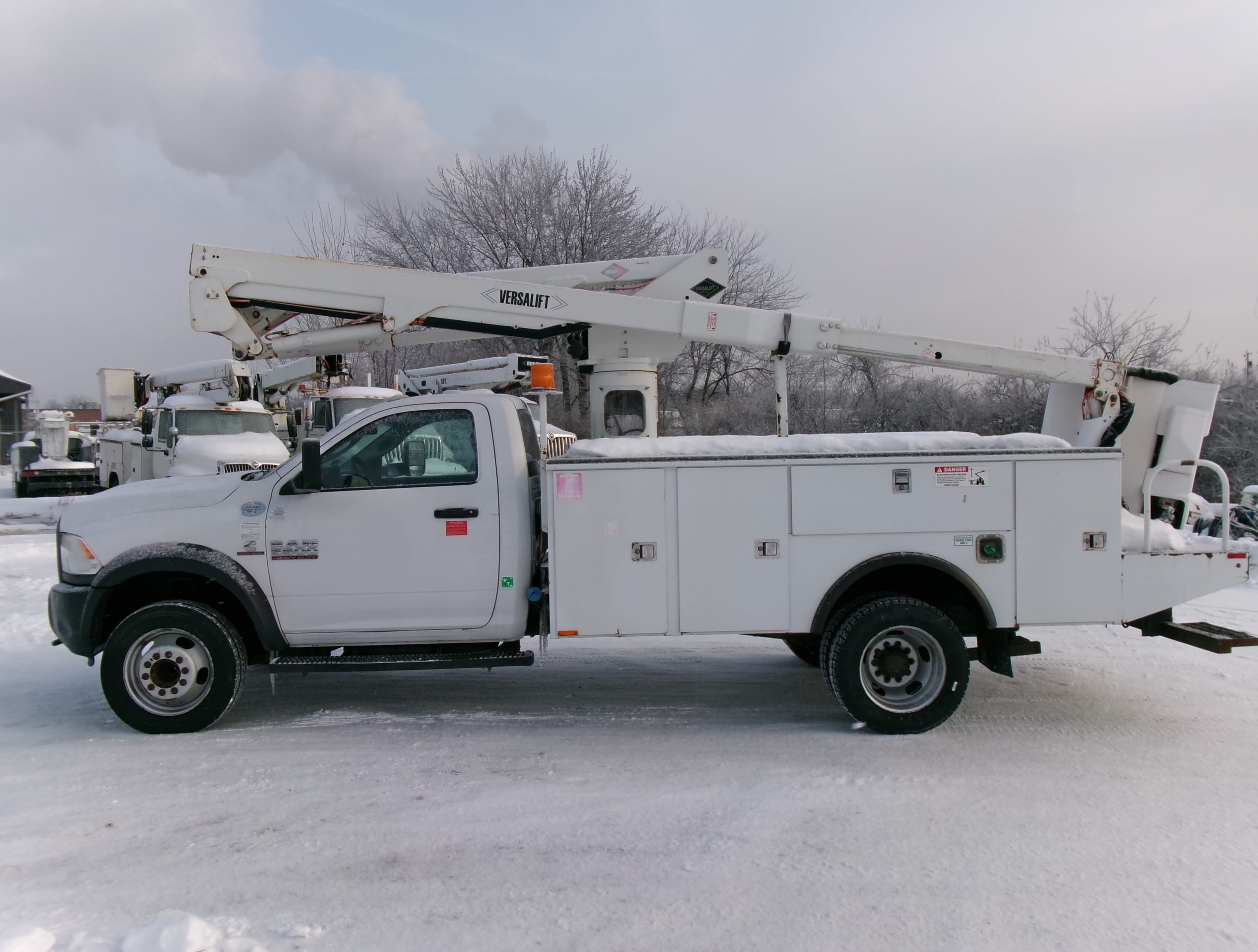 2016 Dodge Ram 5500HD Equipment Image0