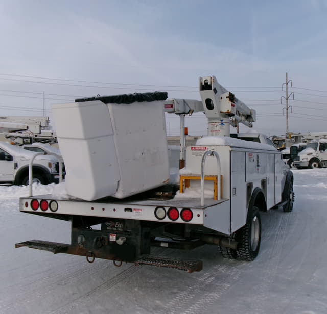 Image of Dodge Ram 5500HD equipment image 4