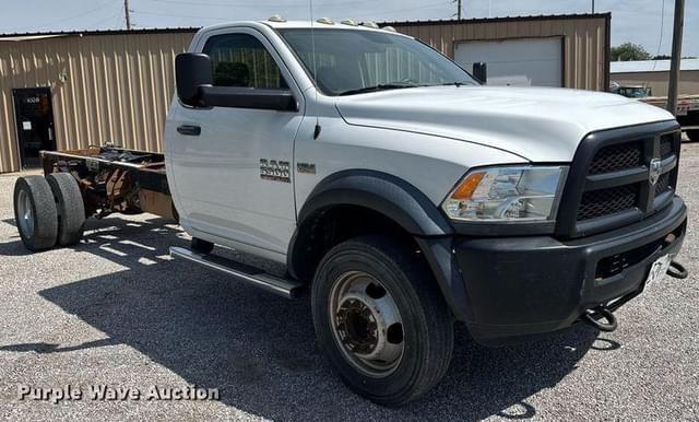 Image of Dodge Ram 5500 equipment image 2