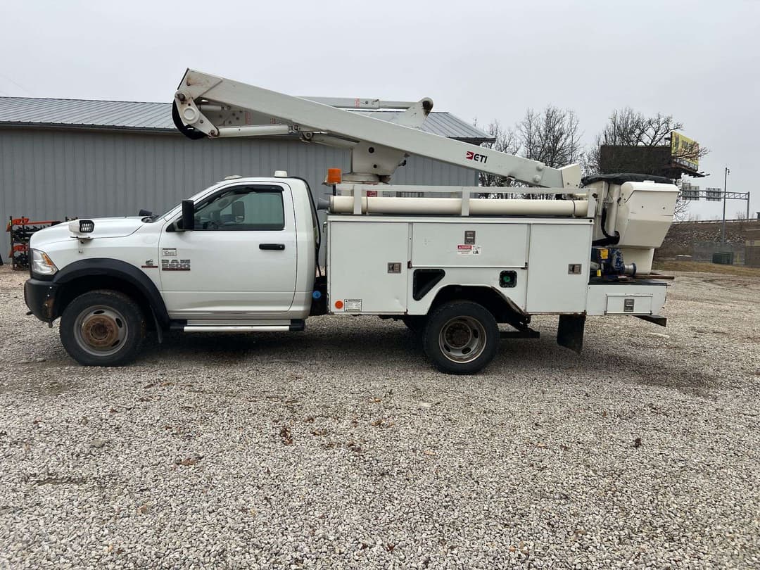 Image of Dodge Ram 5500 Primary image