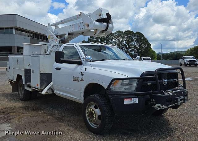 Image of Dodge Ram 5500HD equipment image 2