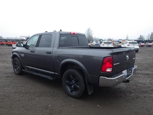 Image of Dodge Ram 1500 equipment image 4