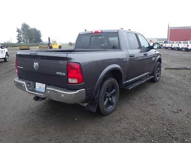 Image of Dodge Ram 1500 equipment image 3