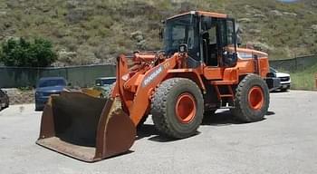 2016  Doosan DL250-5 Equipment Image0