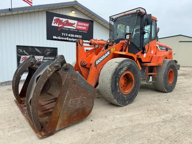 Image of  Doosan DL250 equipment image 1