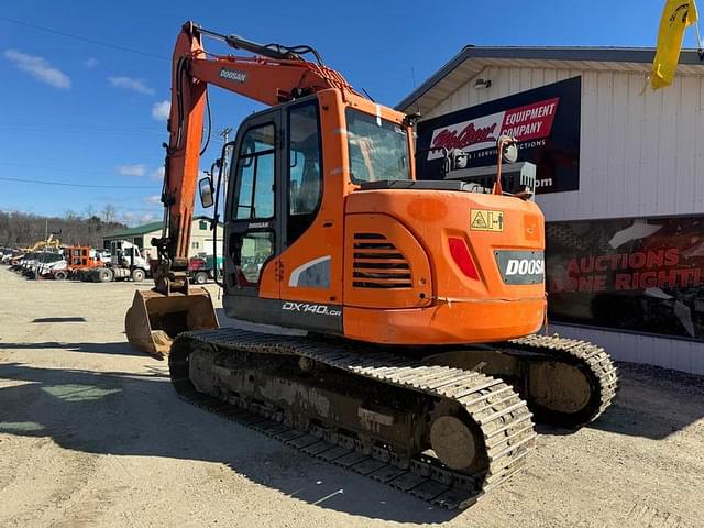 Image of  Doosan DX140LC-5 equipment image 2